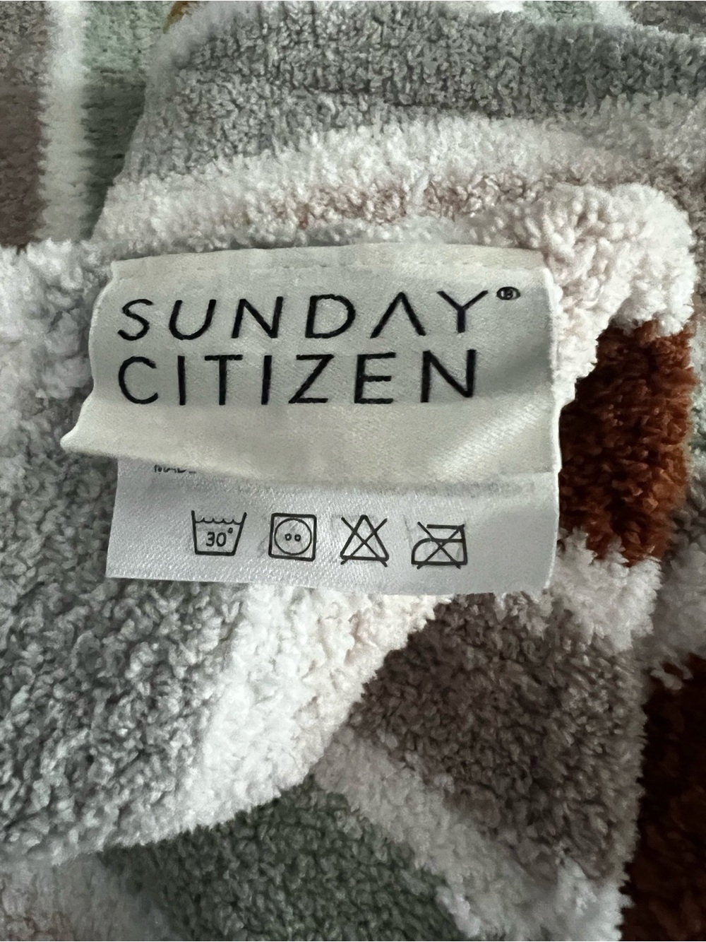 Sunday Citizen Snug Cusco Throw 75x52 Mineral Chevron Pattern EUC Rare - Picture 5 of 5